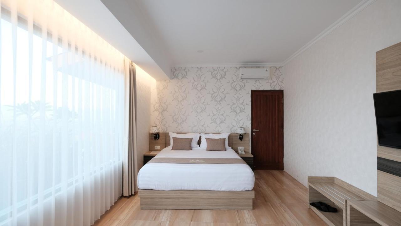 Bukit Indah Doda Hotel & Resorts Palu Exteriör bild
